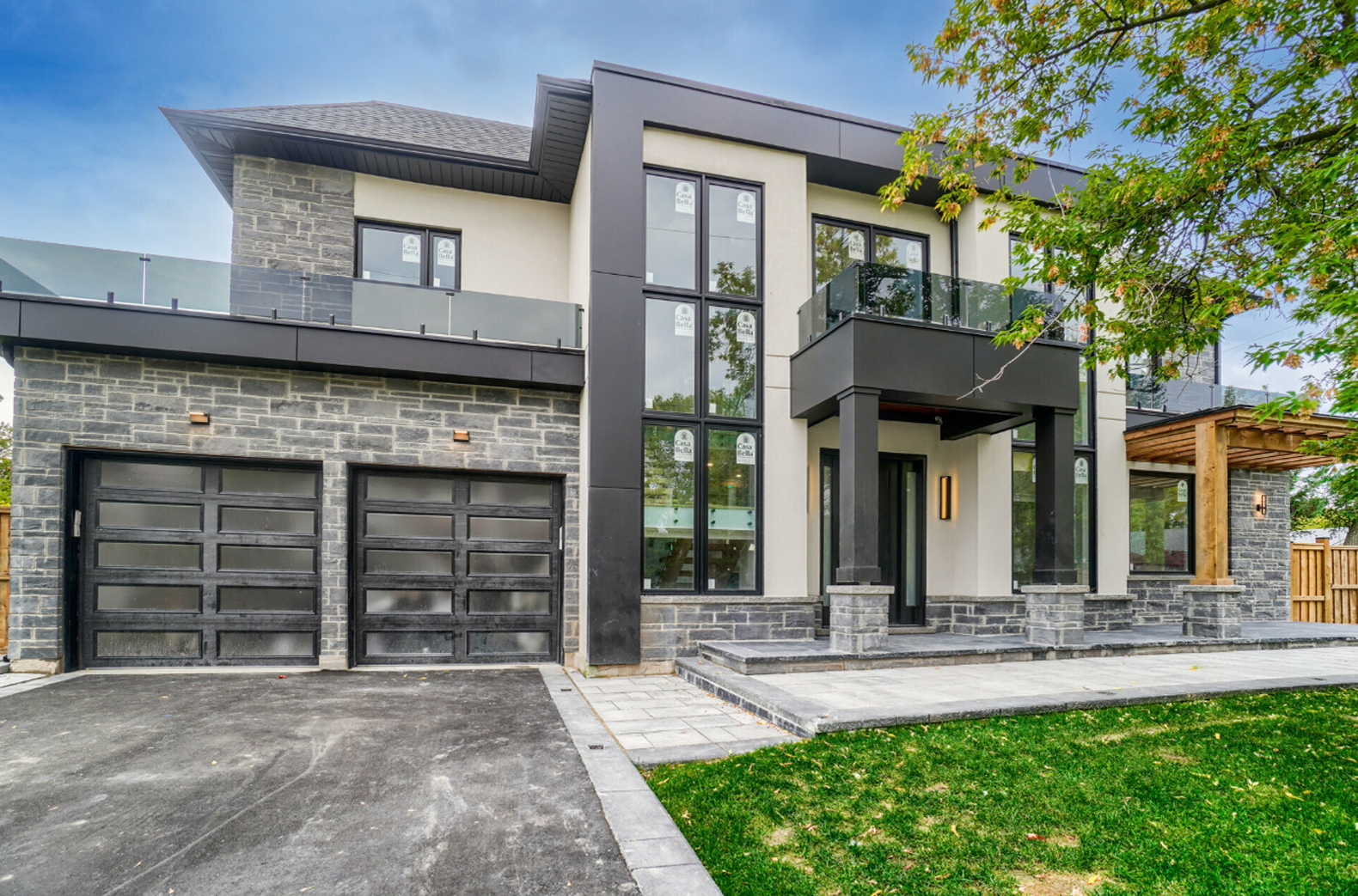 Wren Avenue, Oakville